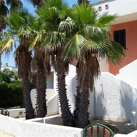 بيت للعطل Villetta Mare E Palme غالّيبولي